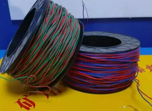 沂源放炮线的主要材质有哪些？不同材质的适用场景有何区别？